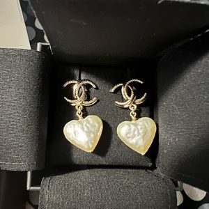 Chanel 22C Gold and Pearly Drop Heart Earrings